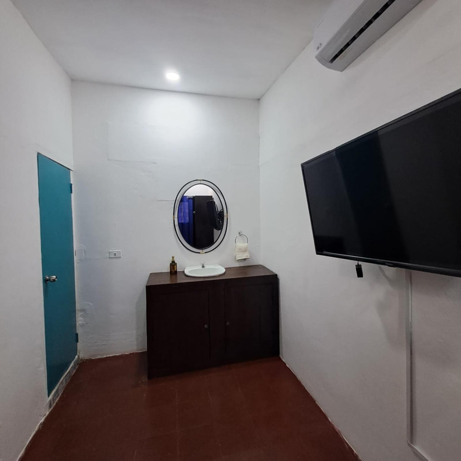 Hostal Victoria Granada Esterno foto
