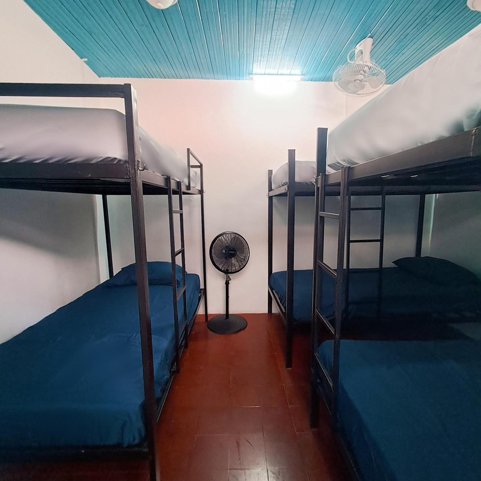 Hostal Victoria Granada Esterno foto